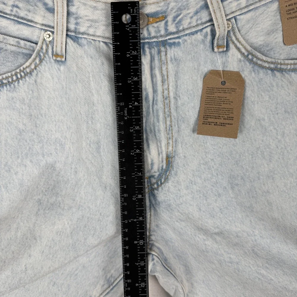 NEW Levi's 94 Baggy Jeans Womens 32x31 Light Blue Acid Wash Straight A3510-0034